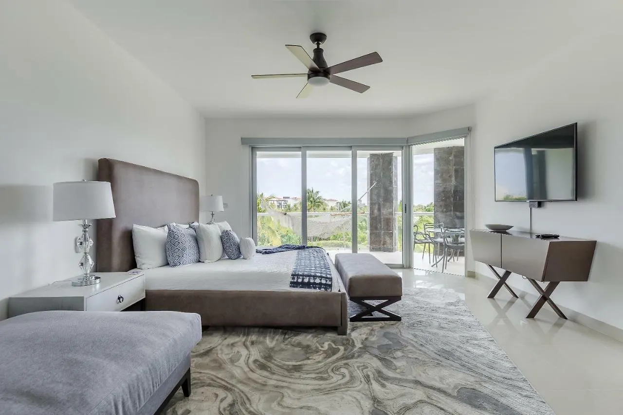 Casa Marina Condo Playa del Carmen Mexico